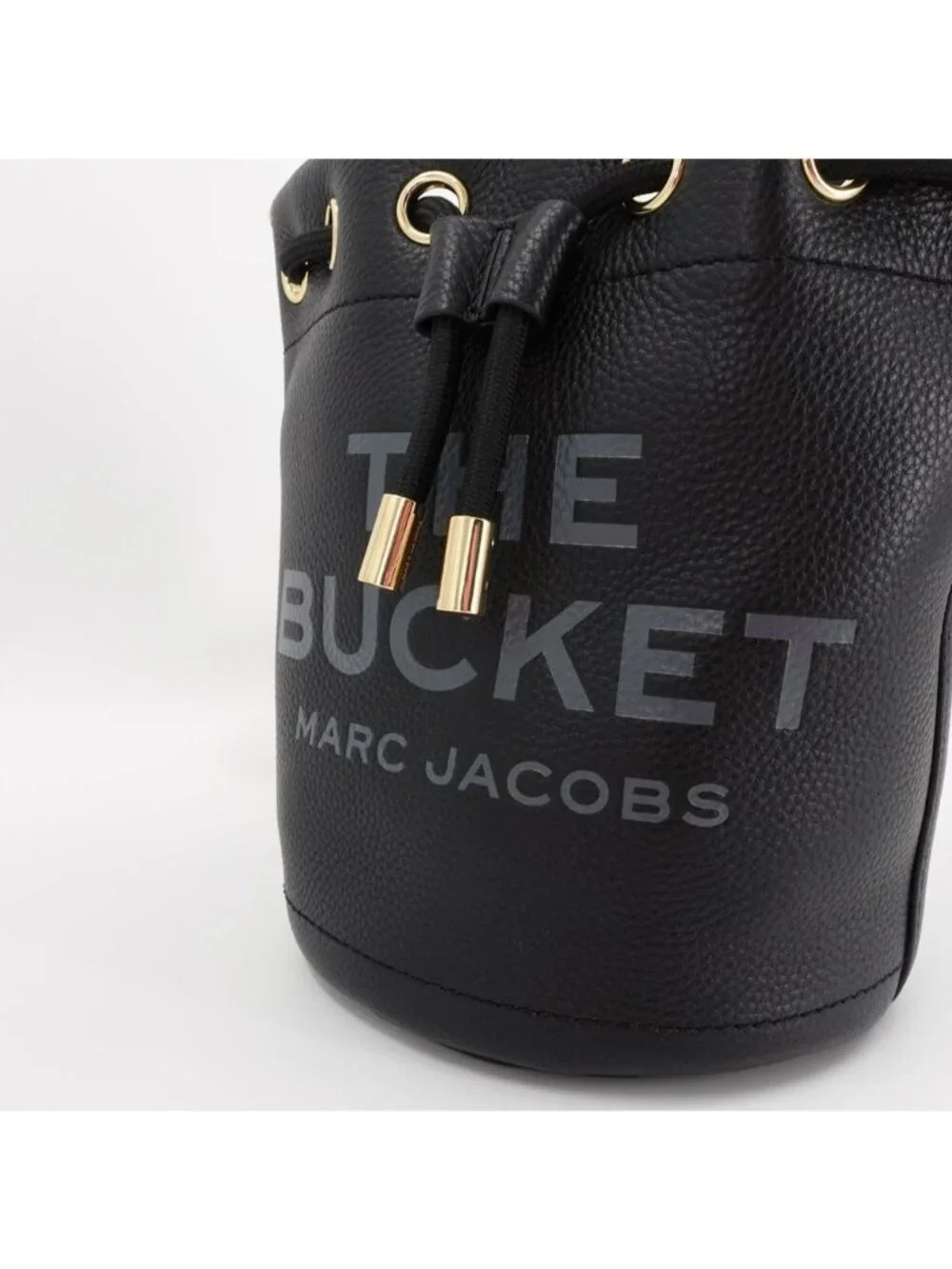 Marc Jacobs The Bucket Leather Bucket Crossbody Bag Black OS